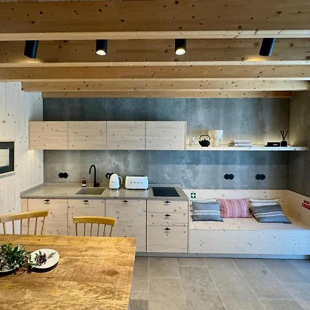 Casa Da Eira, Casaspensadas *