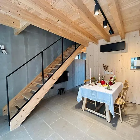 Casa Da Eira, Casaspensadas Juncal (Leiria)