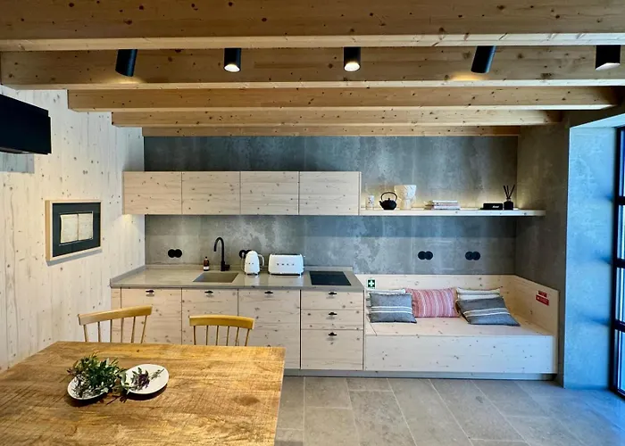 Casa Da Eira, Casaspensadas *